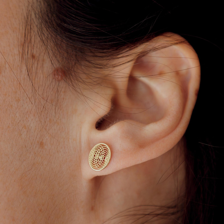 Boucle d'oreille ORMA petite médaille (à l'unité)
