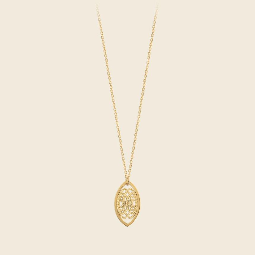 ORMA large medal long necklace